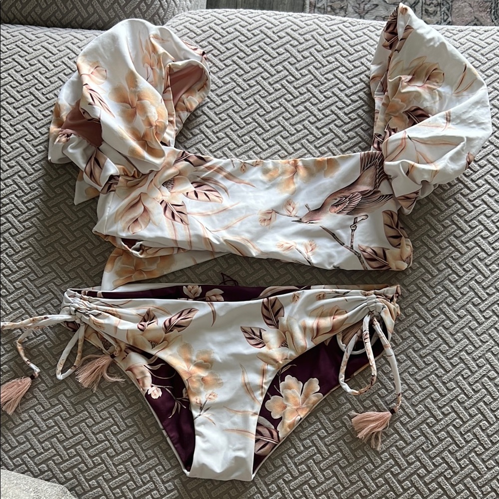 Floral Puff Sleeve Bikini Set